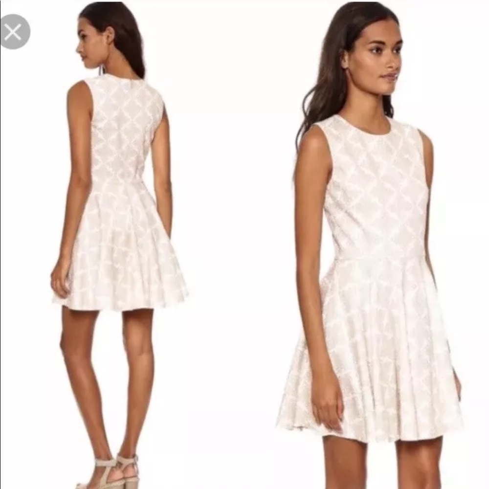 Diane Von Furstenberg Dress Jeannie Henna Size 0